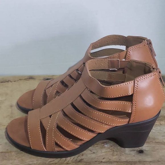 Easy Street Women's Region Heeled Sandal brown strappy ankle summer - Picture 1 of 7